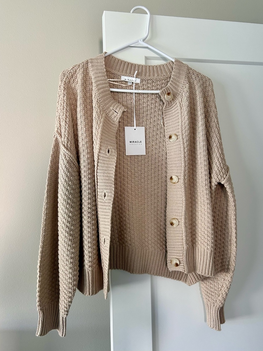 MIRACLE Neutral Beige Chunky Knit Button-Front Cardigan